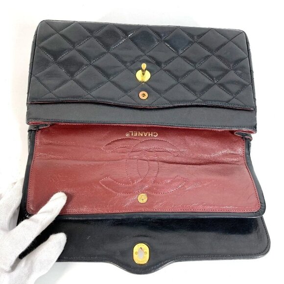 CHANEL Matelasse Quilted CC Mark Paris Limited Chain Crossbody Shoulder Bag - Picture 2 of 16